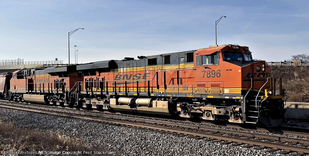 BNSF 7896